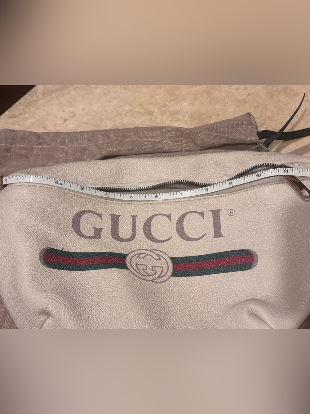 COA Authentic Gucci Unisex Large Bum Bag - Pristine Condition - Picture 7 of 10